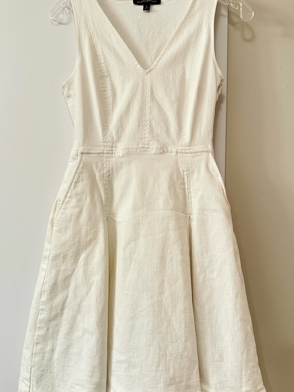 Banana Republic Cream V-Neck Midi A-Line Dress